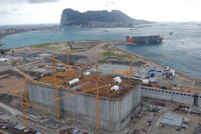 nlg_high_tech_giant_terminal_fabricated_at_algeciras_spain_400